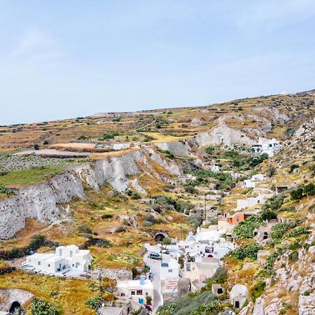 Traditional Farmers Caves Emporio (Santorini) Exterior foto