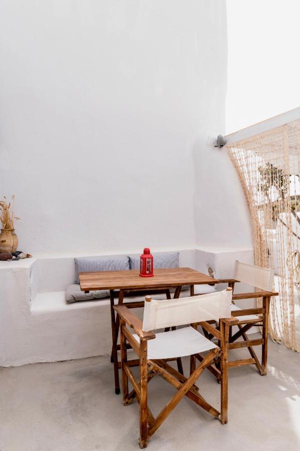 Traditional Farmers Caves Emporio (Santorini) Exterior foto