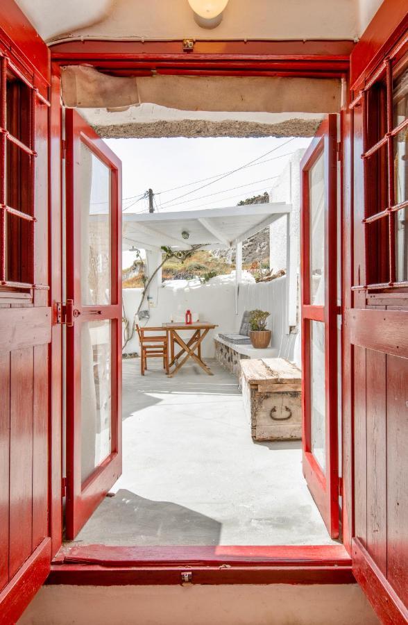 Traditional Farmers Caves Emporio (Santorini) Exterior foto